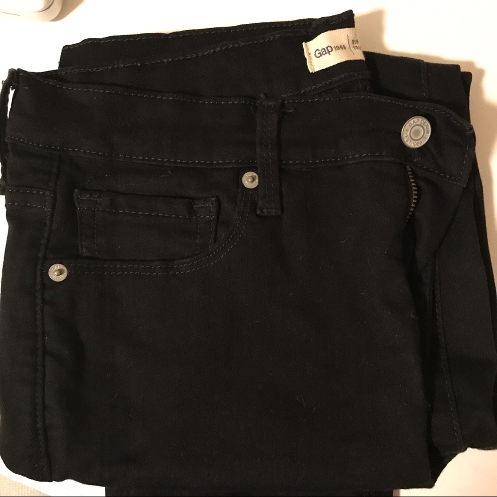 Wore Once - GAP True Skinny Black Jeans - Sz 31